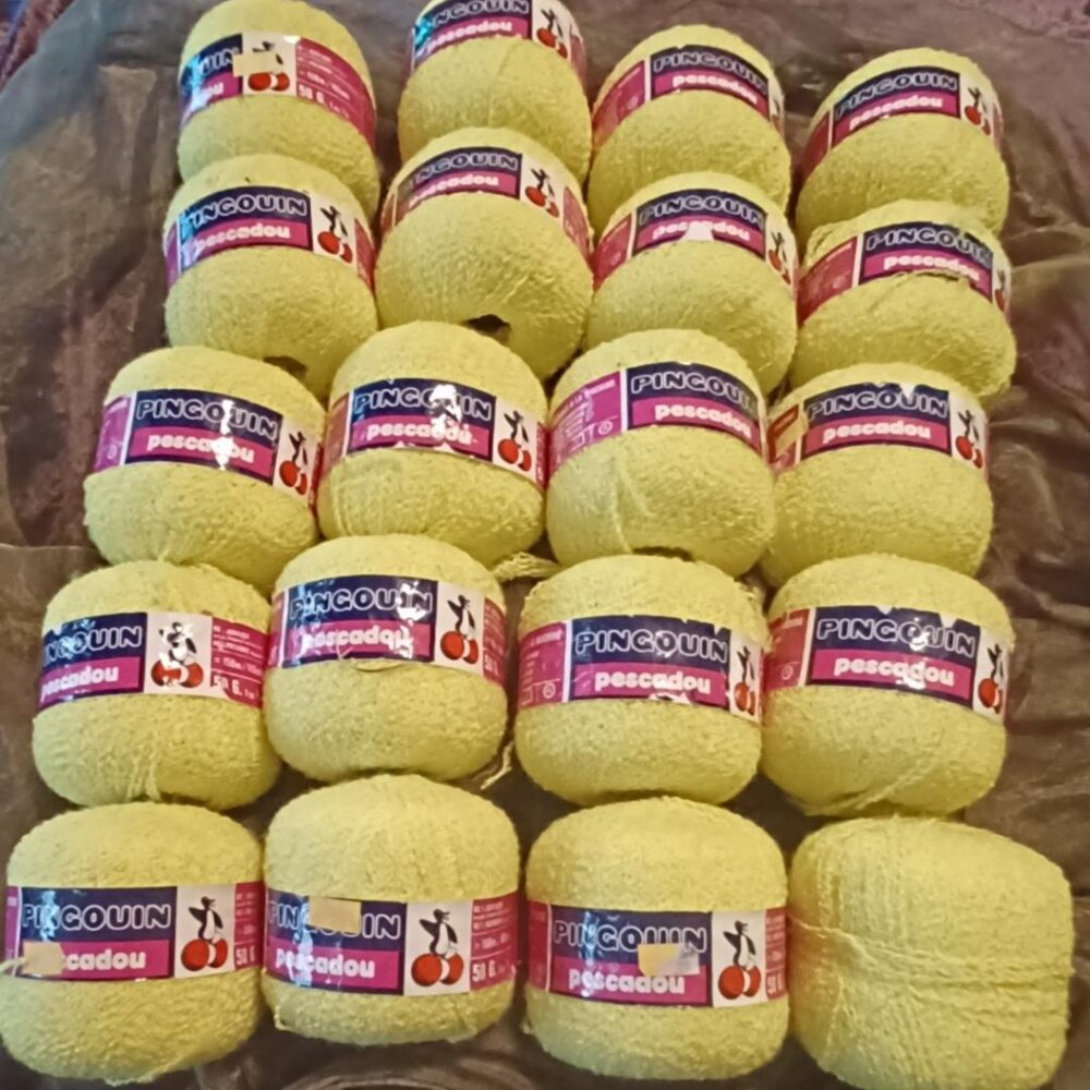 Lot of 20 Skeins Pingouin Pescado Yellow Yarn